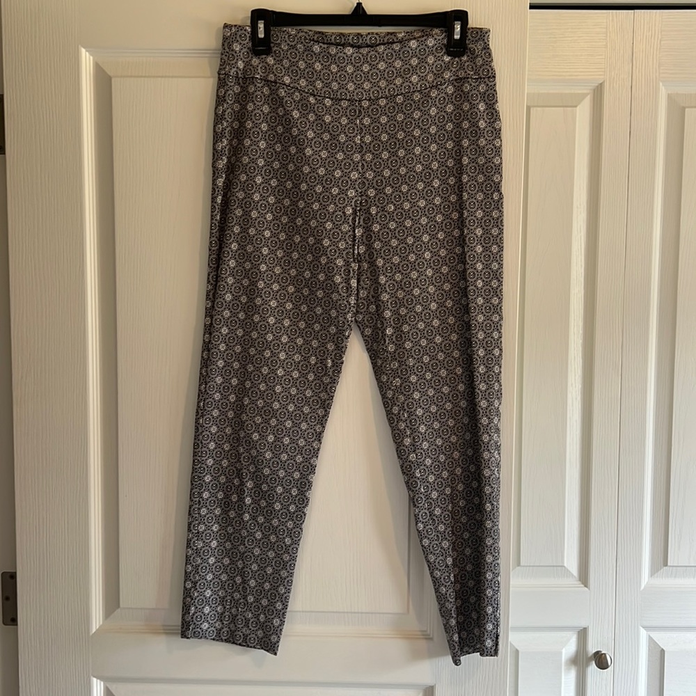 Women’s cropped work career pants